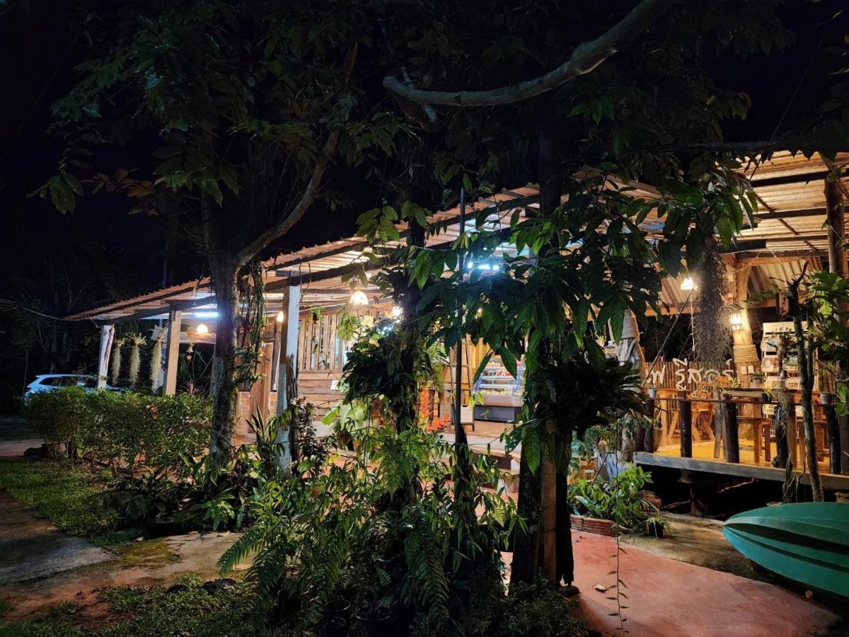 Suankafae Resort สวนกาแฟรีสอร์ท Surat Thani Exterior foto