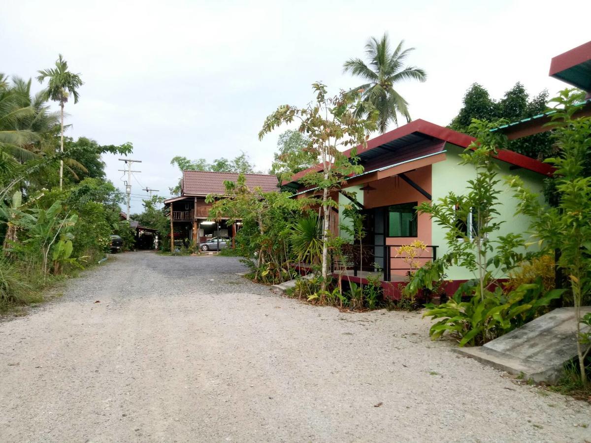 Suankafae Resort สวนกาแฟรีสอร์ท Surat Thani Exterior foto